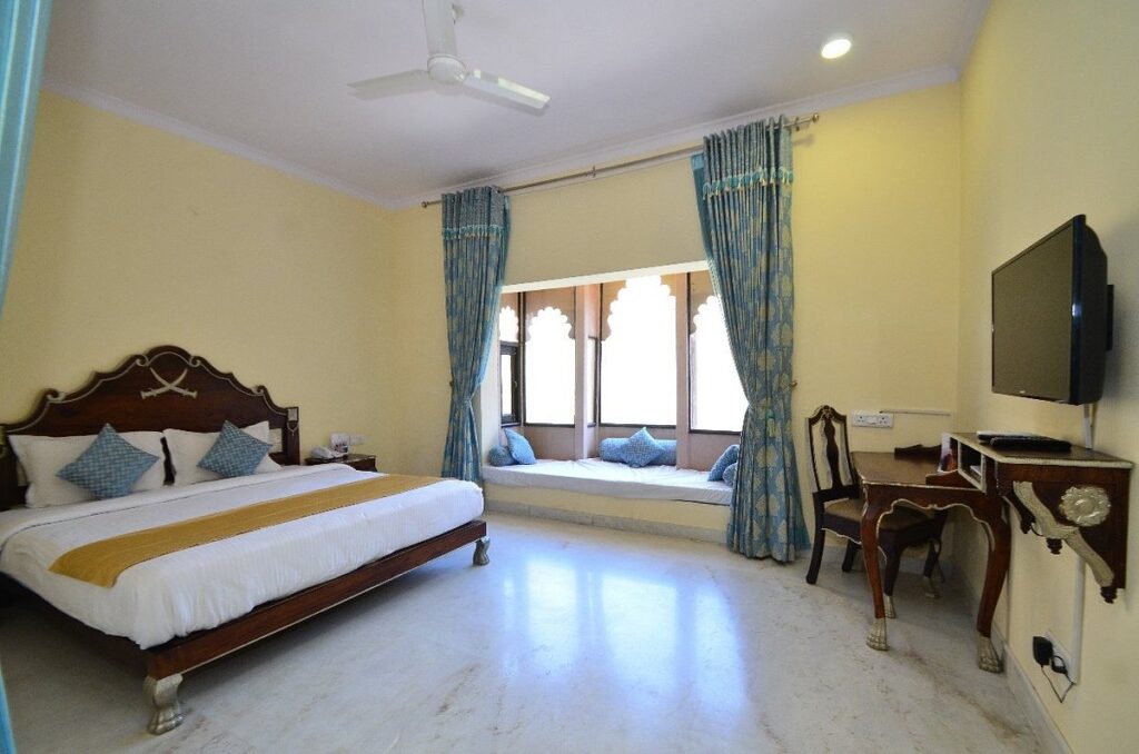 Aaram Bagh Resort_Udaipur Honeymoon Resorts